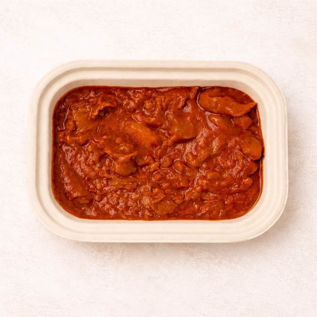 Barbacoa vegetal de setas deshebradas en chiles con arroz rojo mexicano – Ana Ro Foods en La Comuna Guadalajara