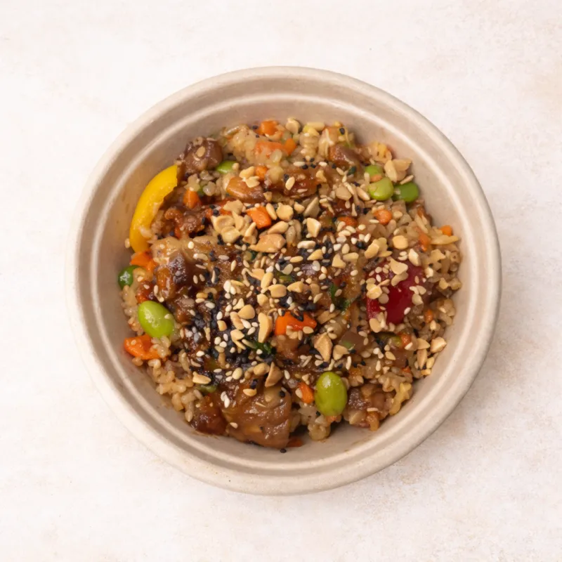Kung pao bowl con proteína vegetal, salsa agridulce-picante y cacahuates tostados – Ana Ro Foods La Comuna Guadalajara